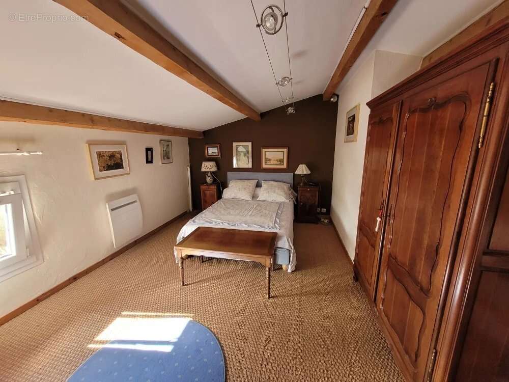 Maison à PEYMEINADE