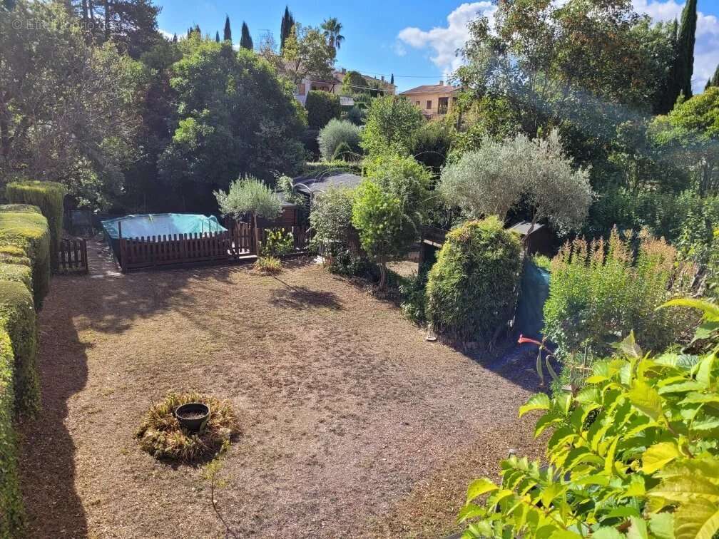 Maison à PEYMEINADE