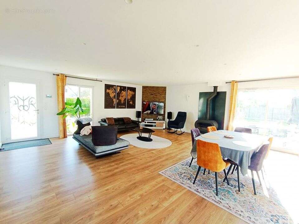 Maison à SAINT-MANVIEU-NORREY