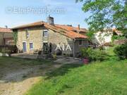 Maison à NANTEUIL-EN-VALLEE