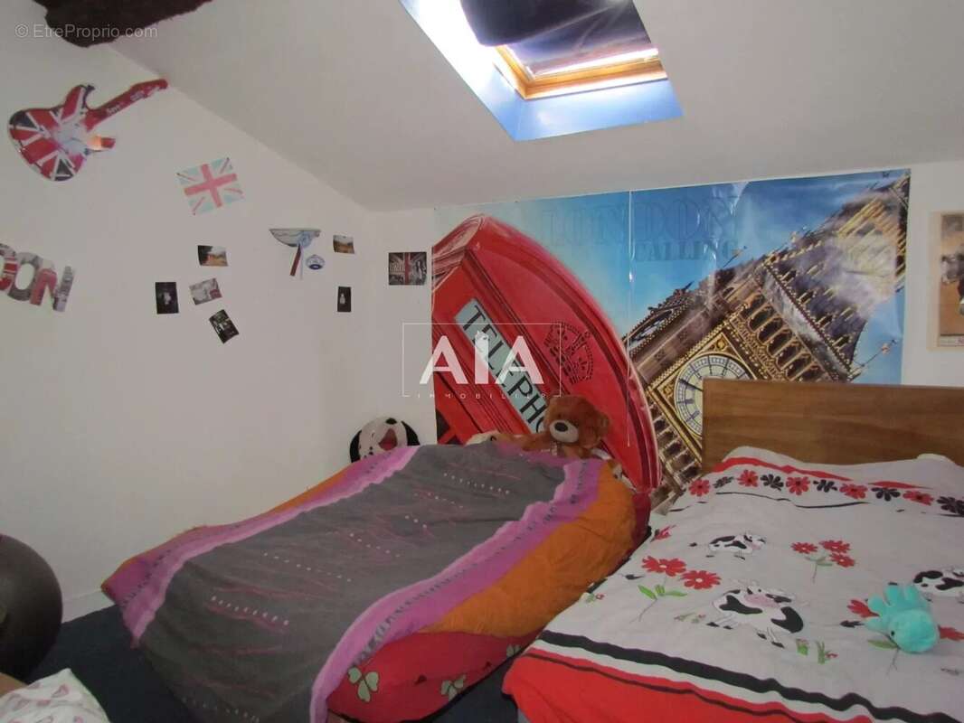 Maison à NANTEUIL-EN-VALLEE