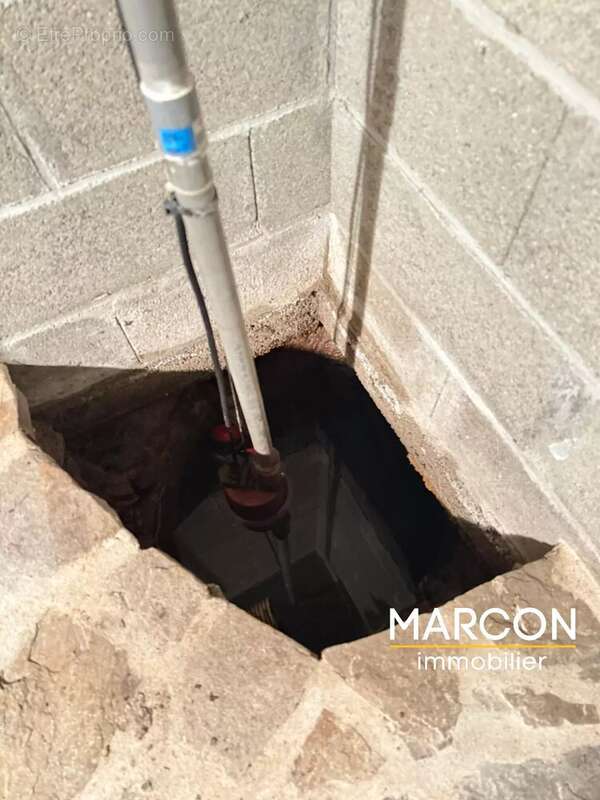 Maison à BUSSIERE-DUNOISE