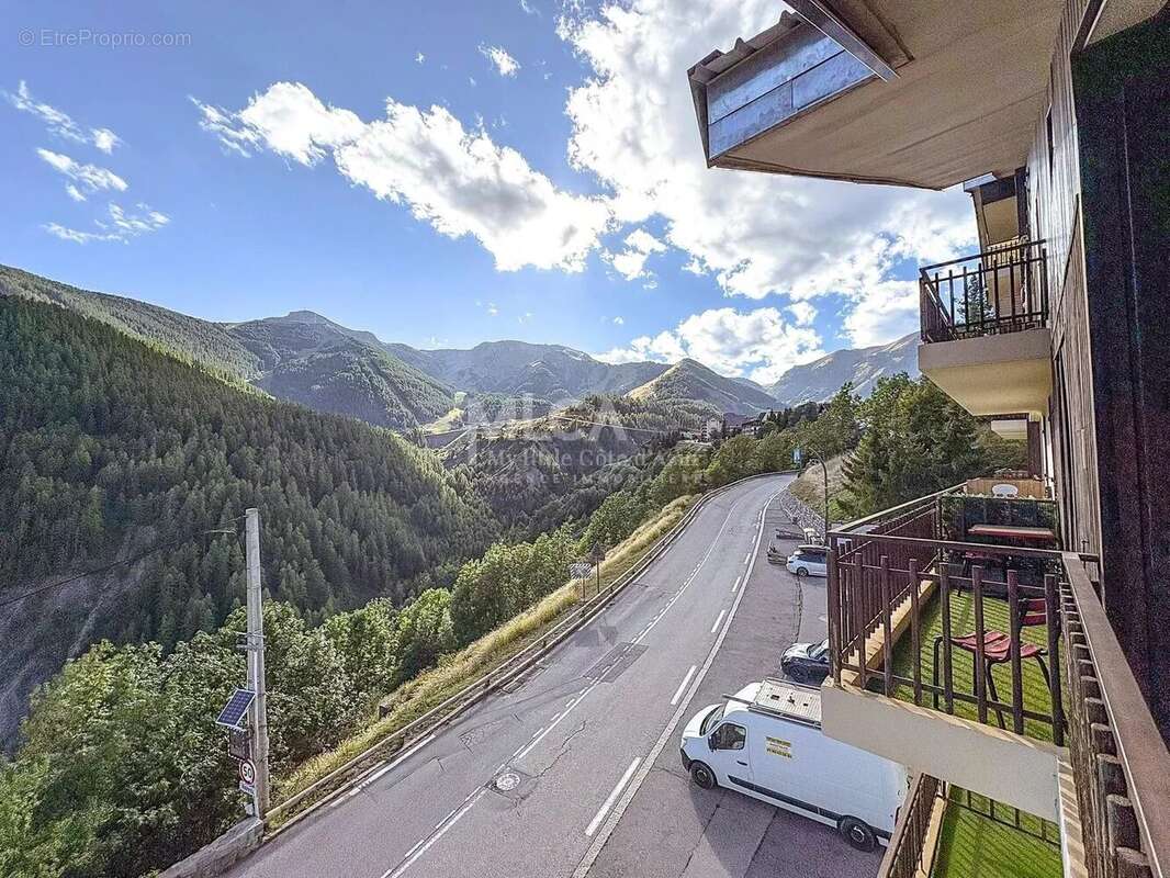 Appartement à SAINT-ETIENNE-DE-TINEE