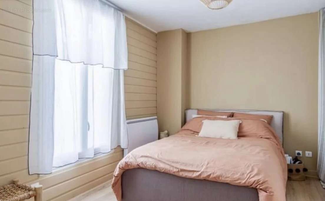 Appartement à EPONE