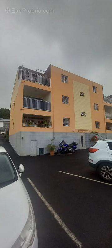 Appartement à SAINT-DENIS