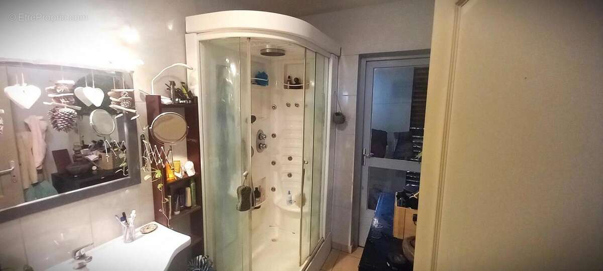 Appartement à SAINT-DENIS