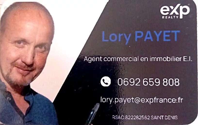 Appartement à SAINT-DENIS