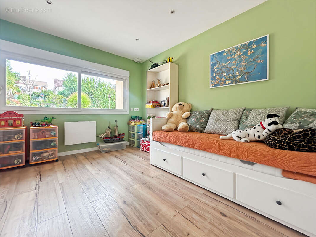 Maison à VILLEBON-SUR-YVETTE