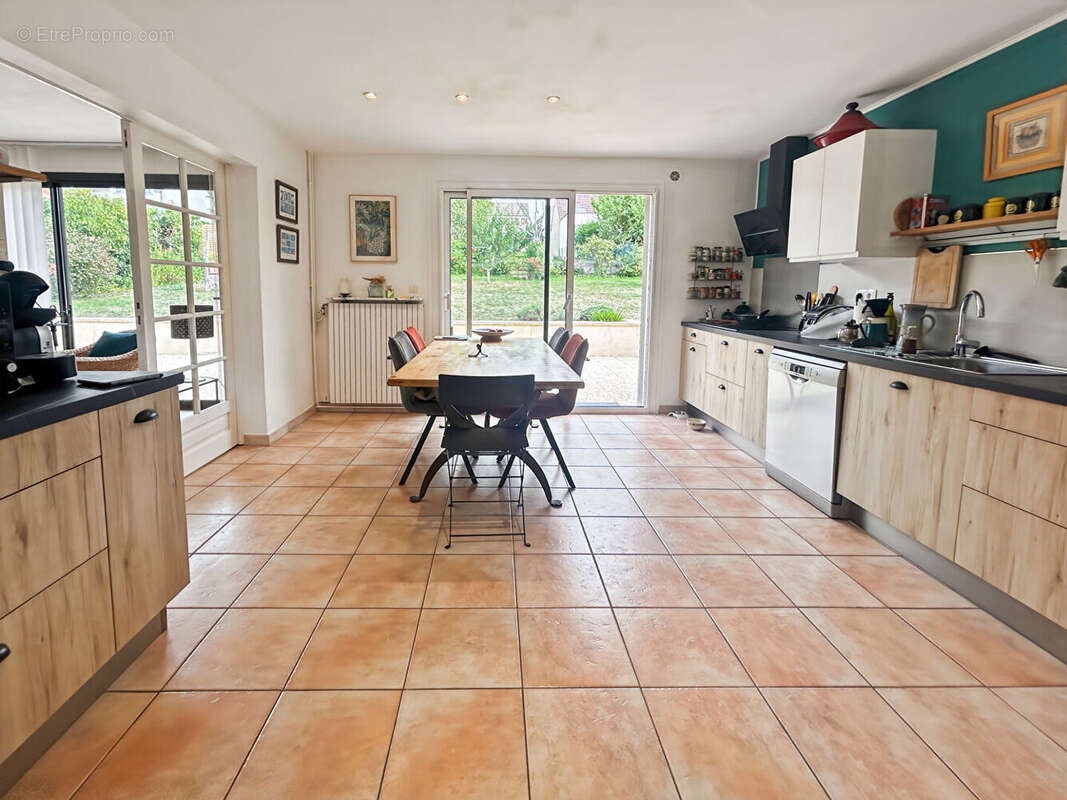 Maison à VILLEBON-SUR-YVETTE