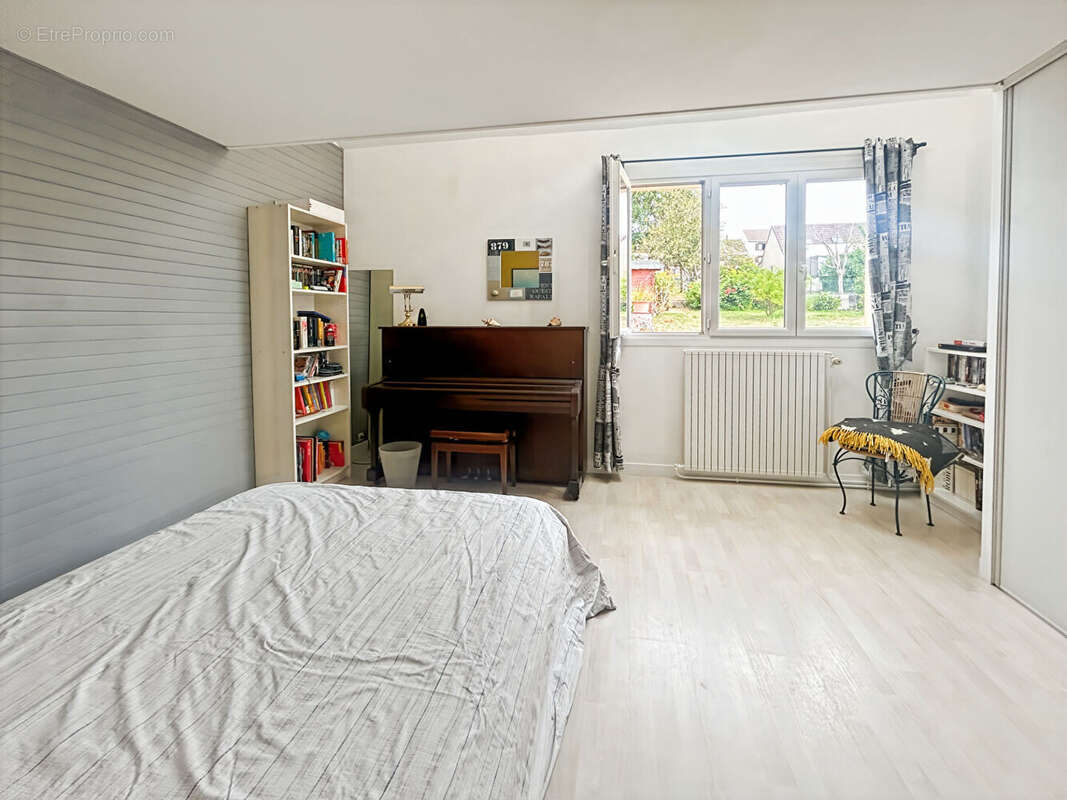 Maison à VILLEBON-SUR-YVETTE