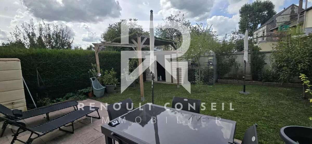 Maison à LE PETIT-QUEVILLY