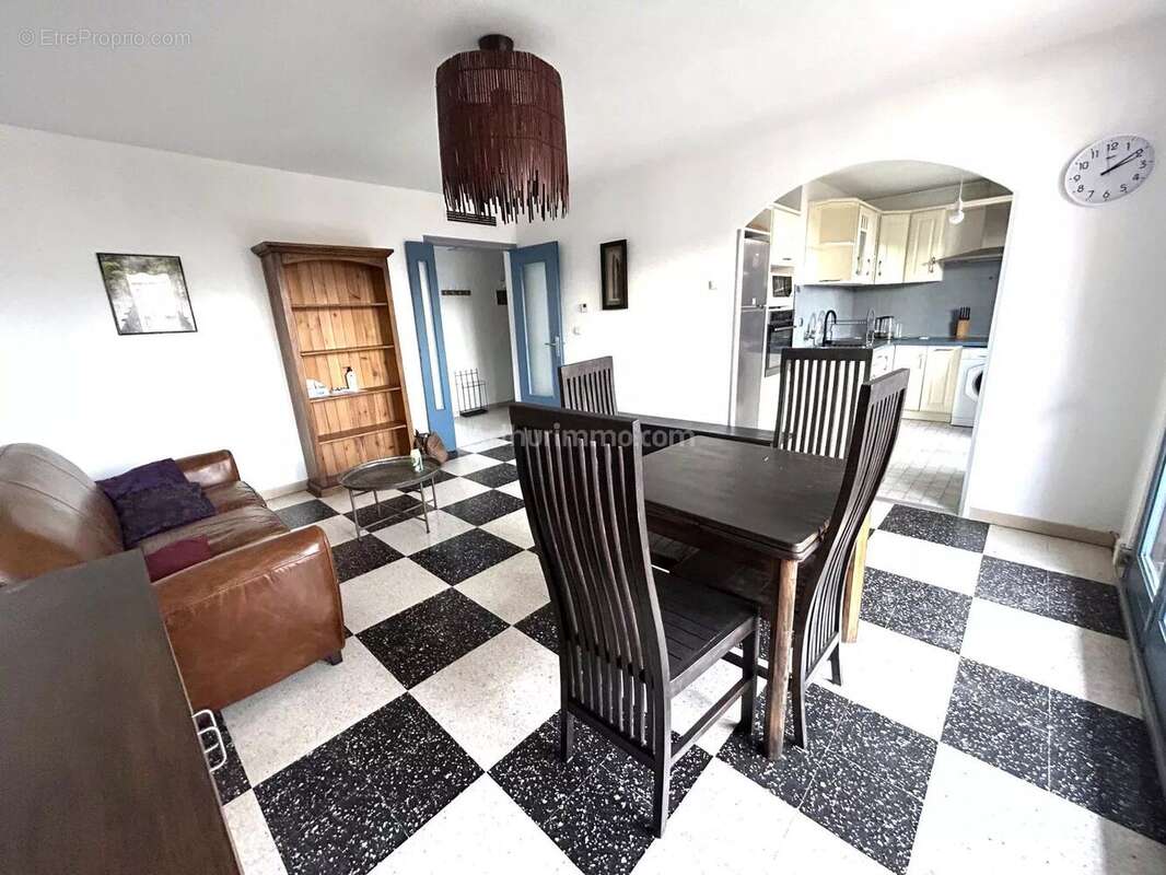 Appartement à AUBAGNE