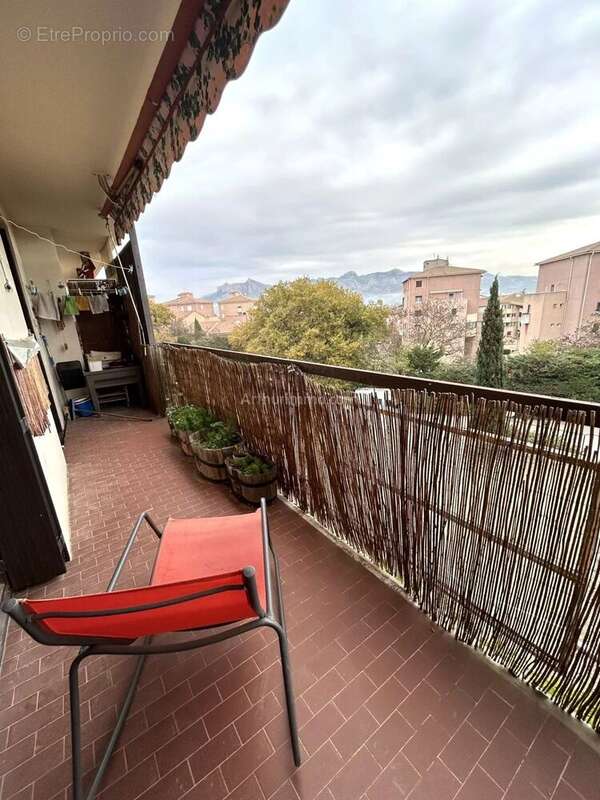 Appartement à AUBAGNE