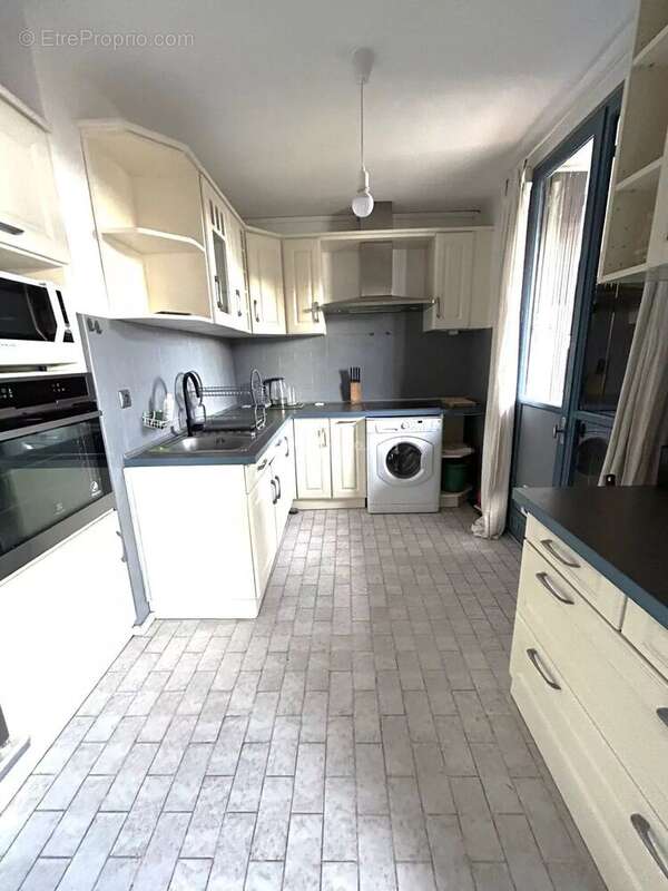 Appartement à AUBAGNE