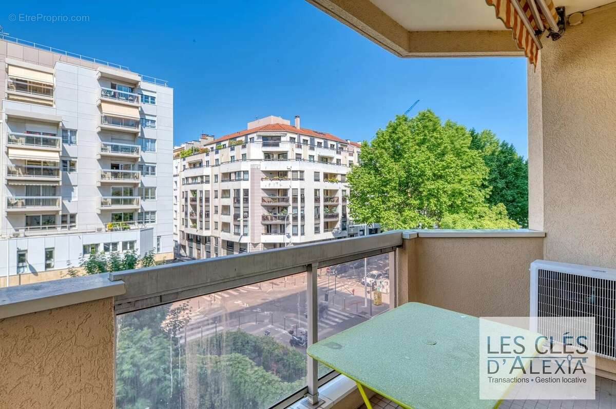 Appartement à LYON-6E