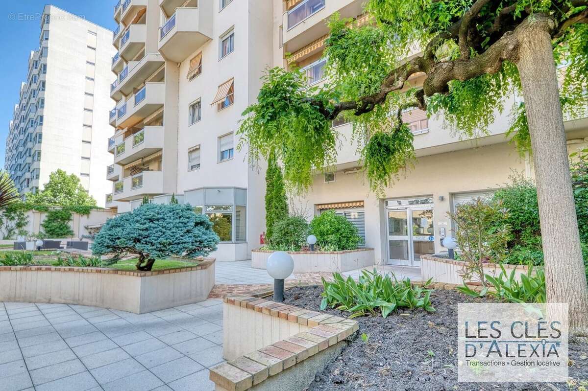 Appartement à LYON-6E