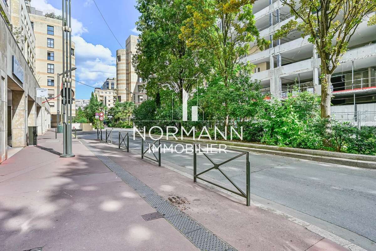 Appartement à LEVALLOIS-PERRET