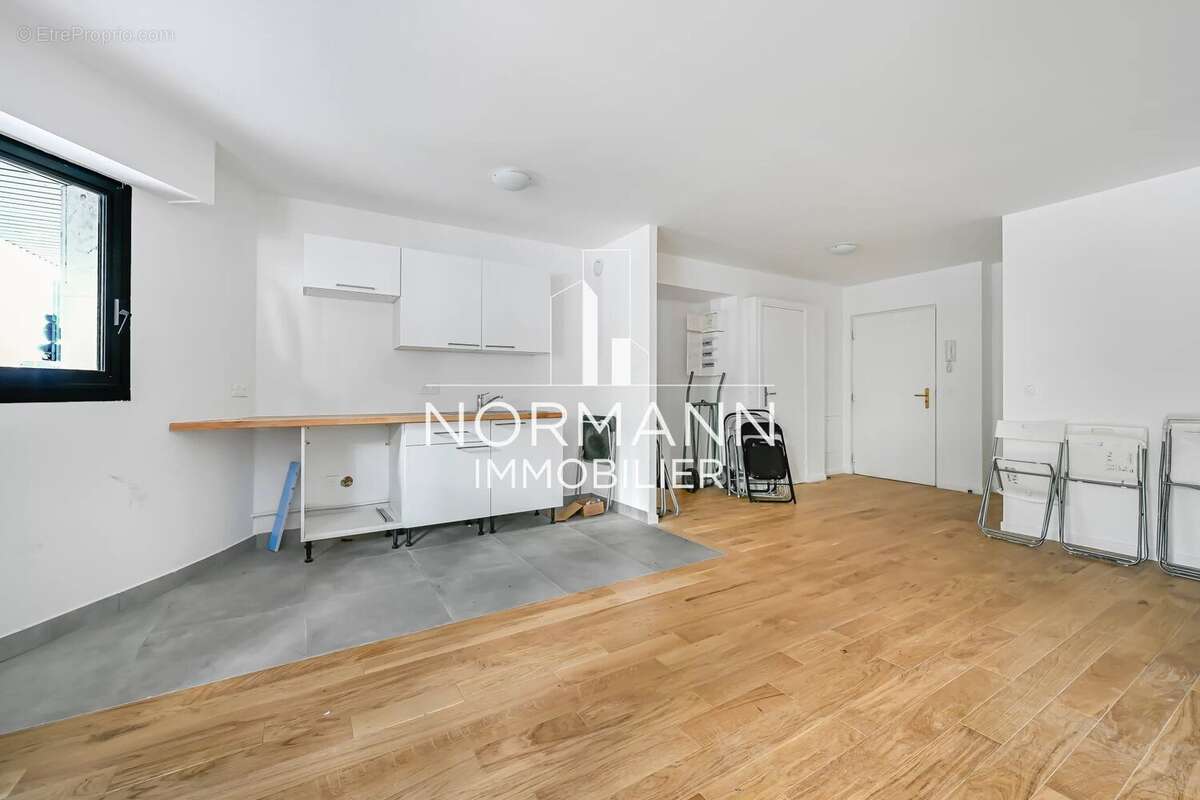 Appartement à LEVALLOIS-PERRET