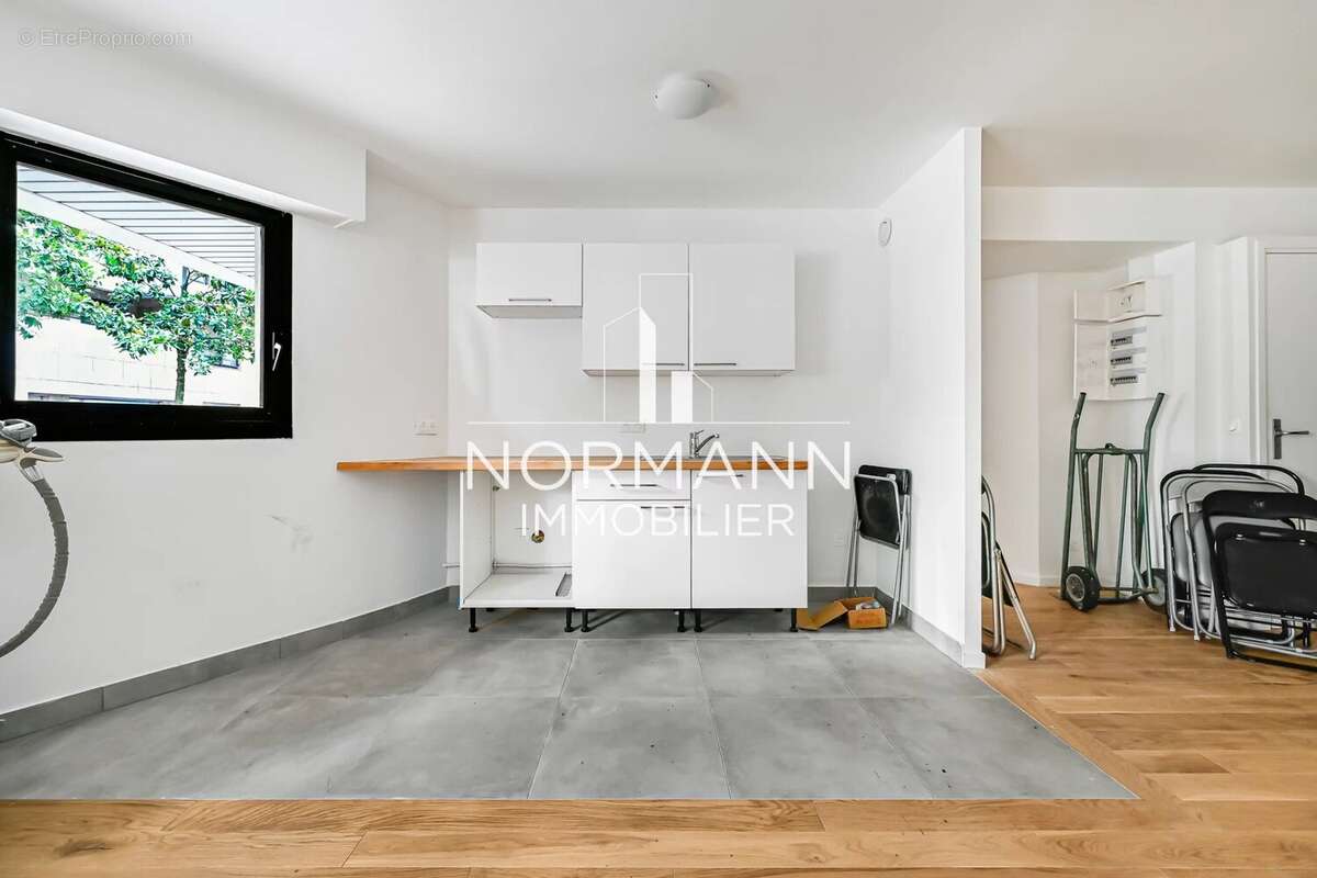 Appartement à LEVALLOIS-PERRET