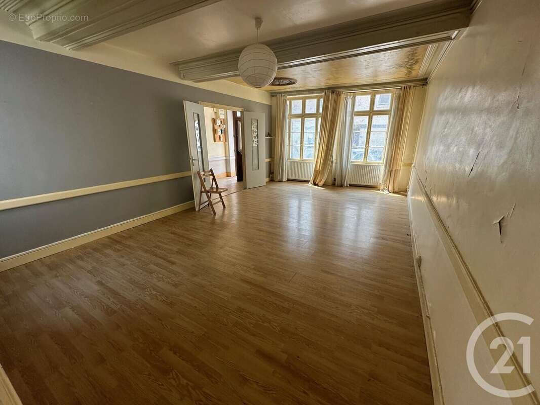 Maison à CORVOL-L&#039;ORGUEILLEUX