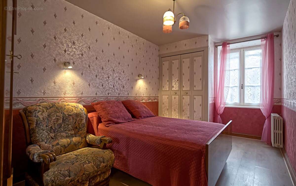 Maison à VILLEFAGNAN