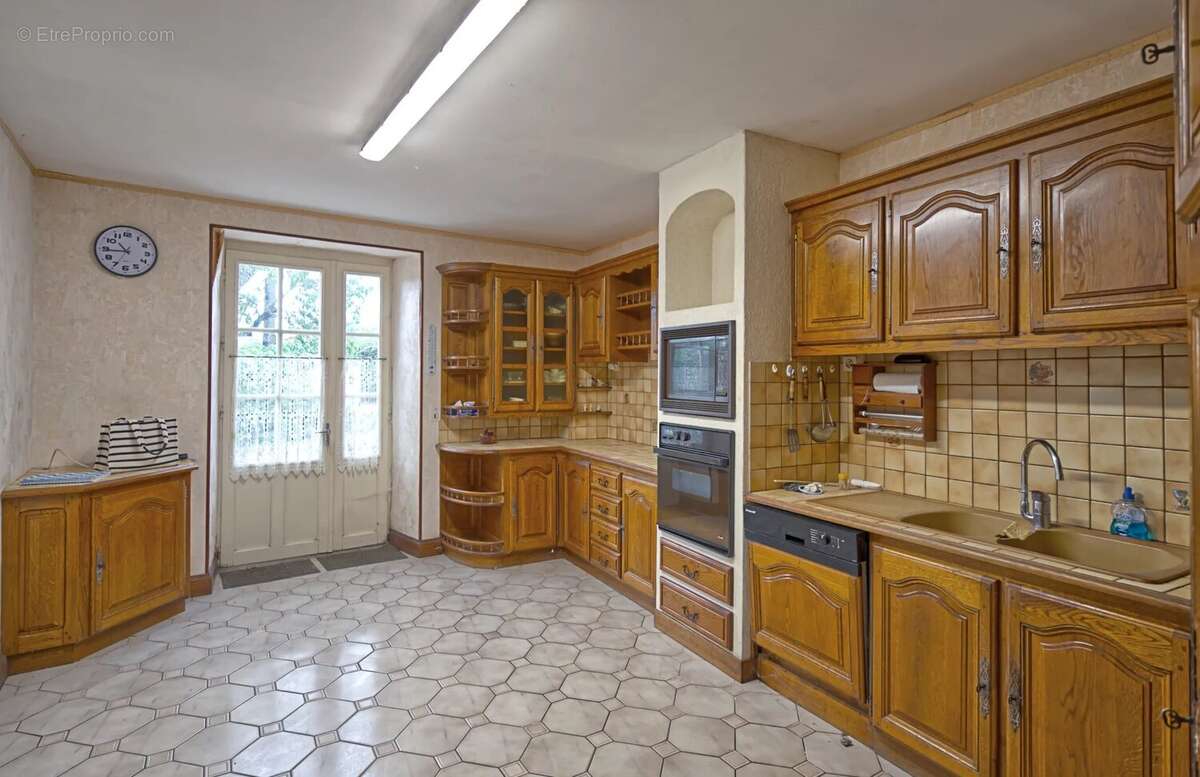 Maison à VILLEFAGNAN