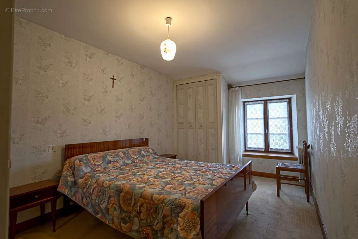 Maison à VILLEFAGNAN