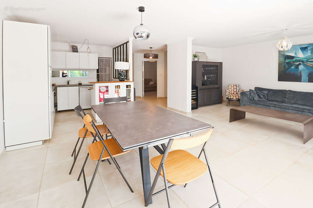 Appartement à AIX-EN-PROVENCE