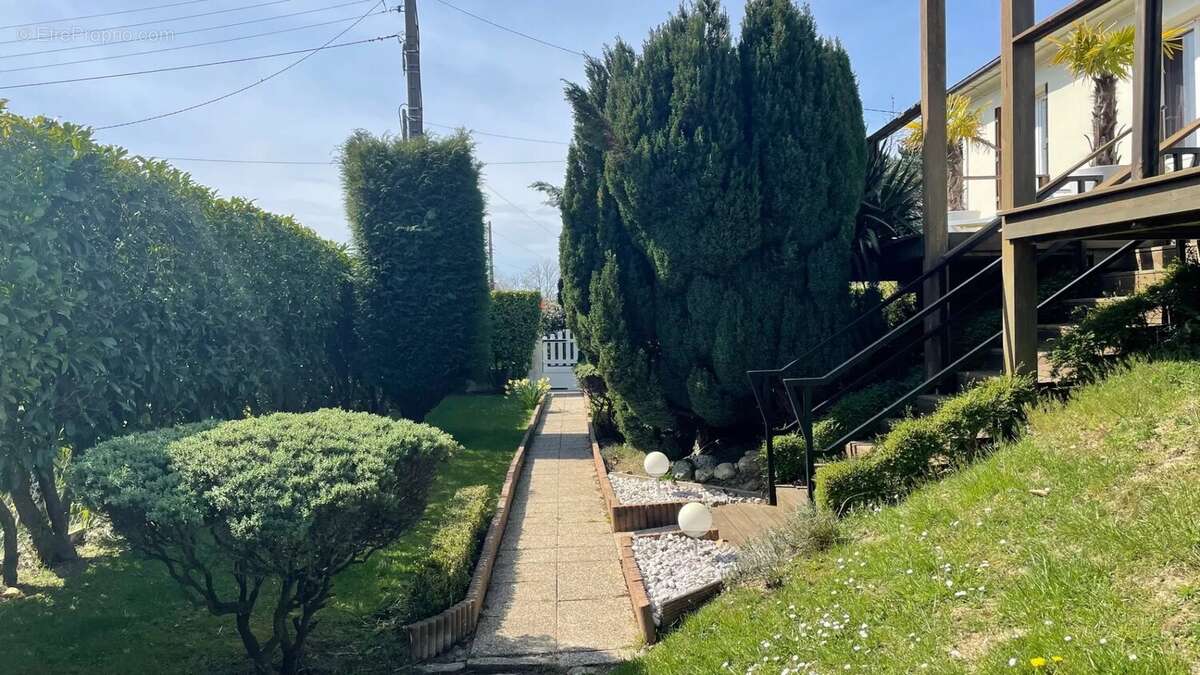 Maison à TROUVILLE-SUR-MER