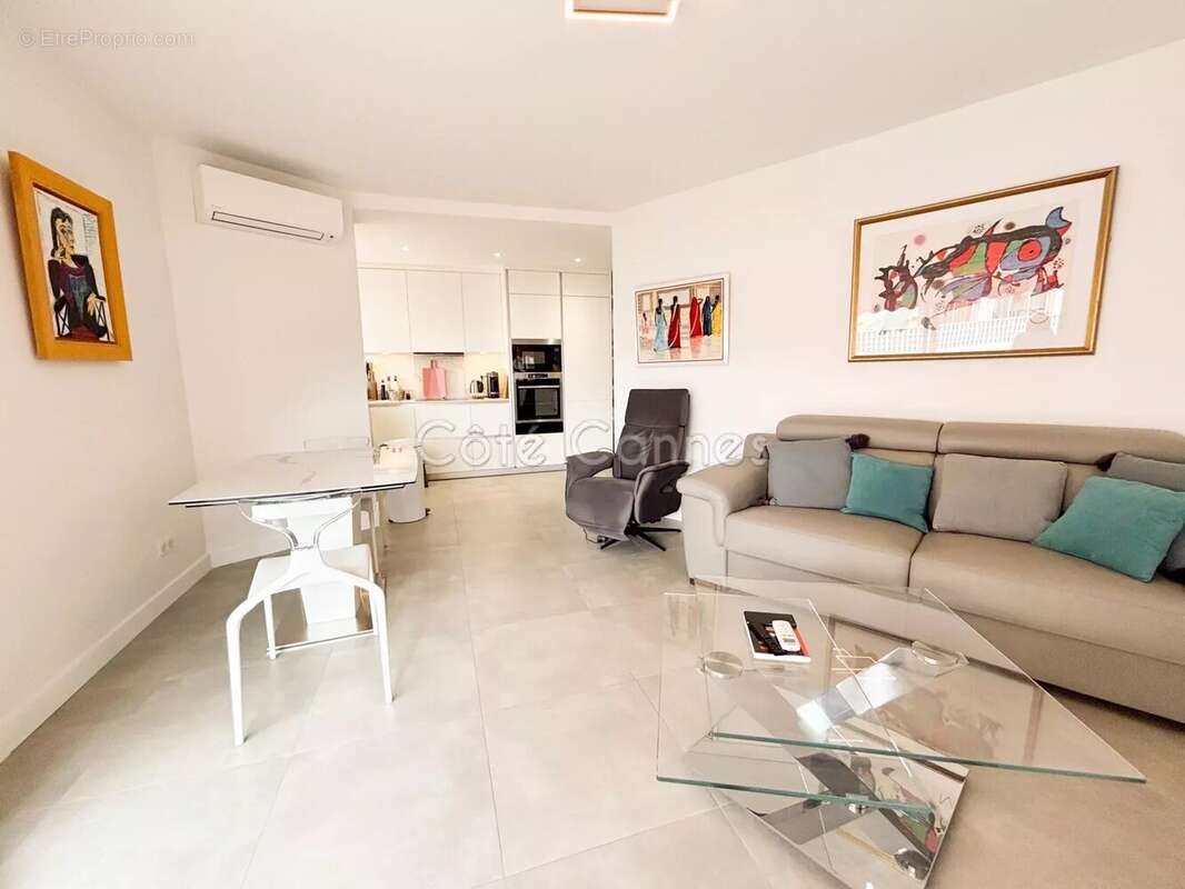 Appartement à CANNES