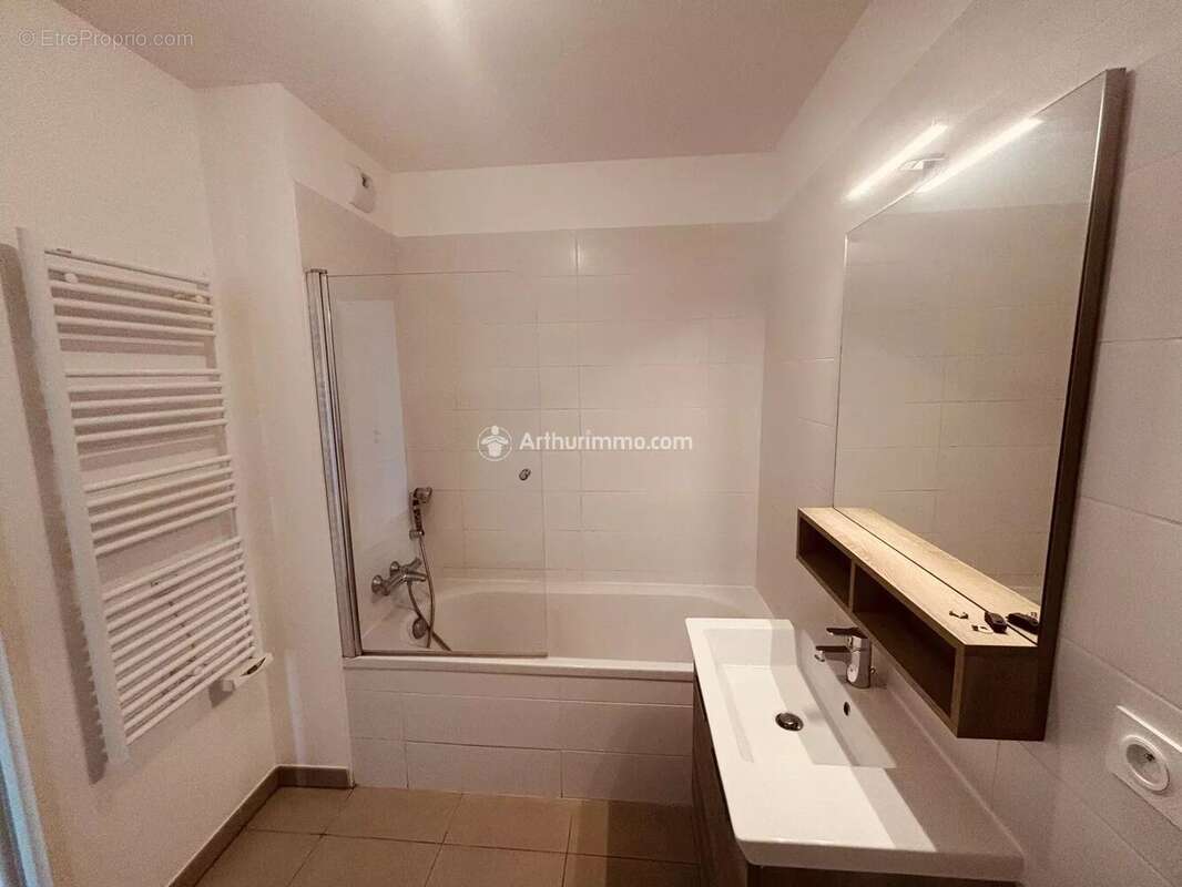 Appartement à HYERES