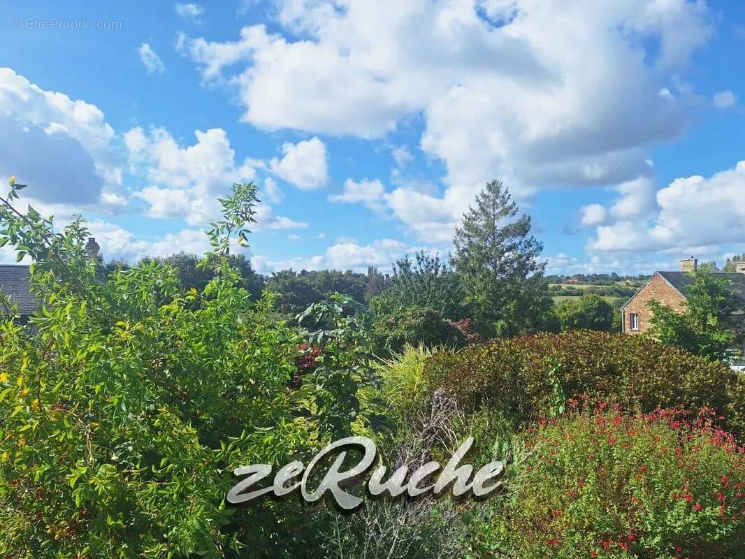 Maison à MOON-SUR-ELLE