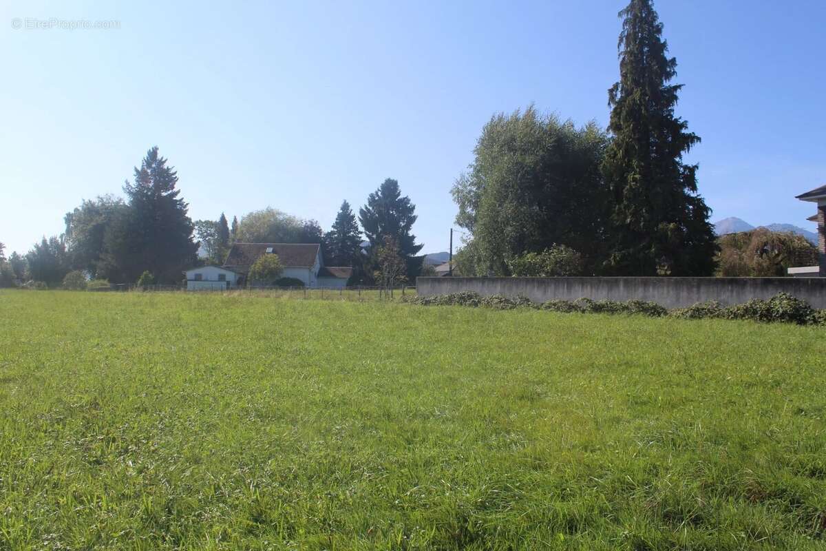 Terrain à BAGNERES-DE-BIGORRE