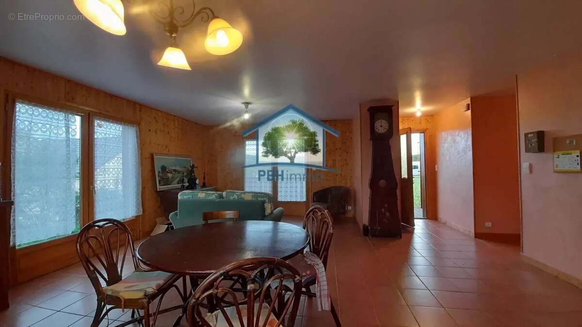 Maison à LA BOURBOULE