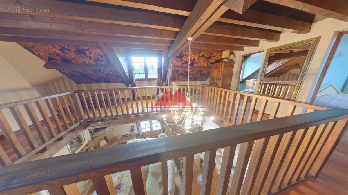 Maison à PONT-DE-POITTE