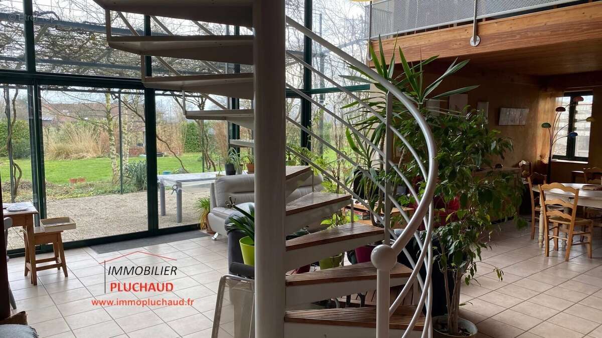 Maison à VITRY-EN-CHAROLLAIS