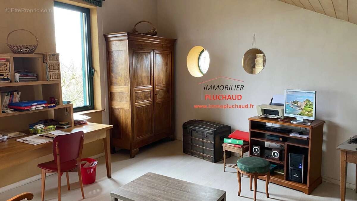 Maison à VITRY-EN-CHAROLLAIS