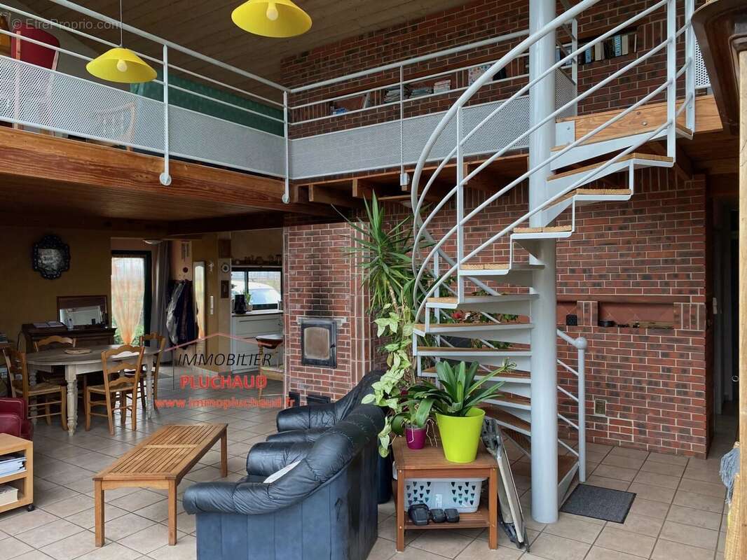 Maison à VITRY-EN-CHAROLLAIS