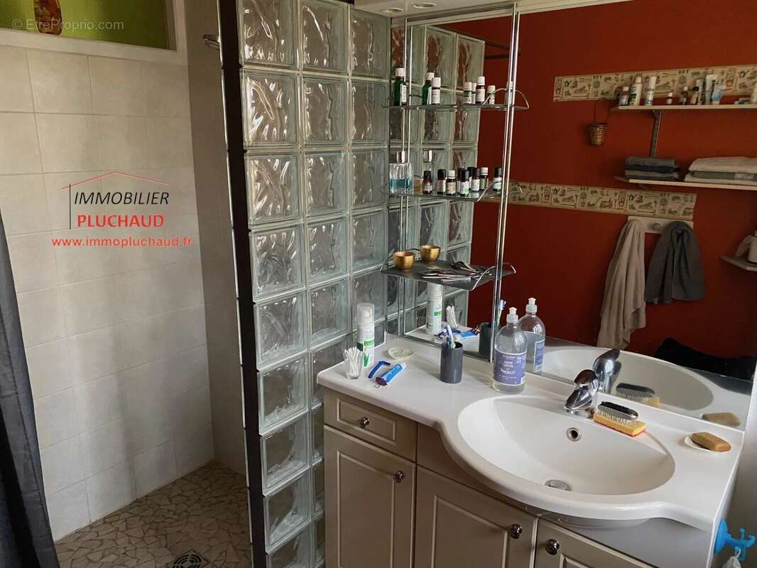 Maison à VITRY-EN-CHAROLLAIS