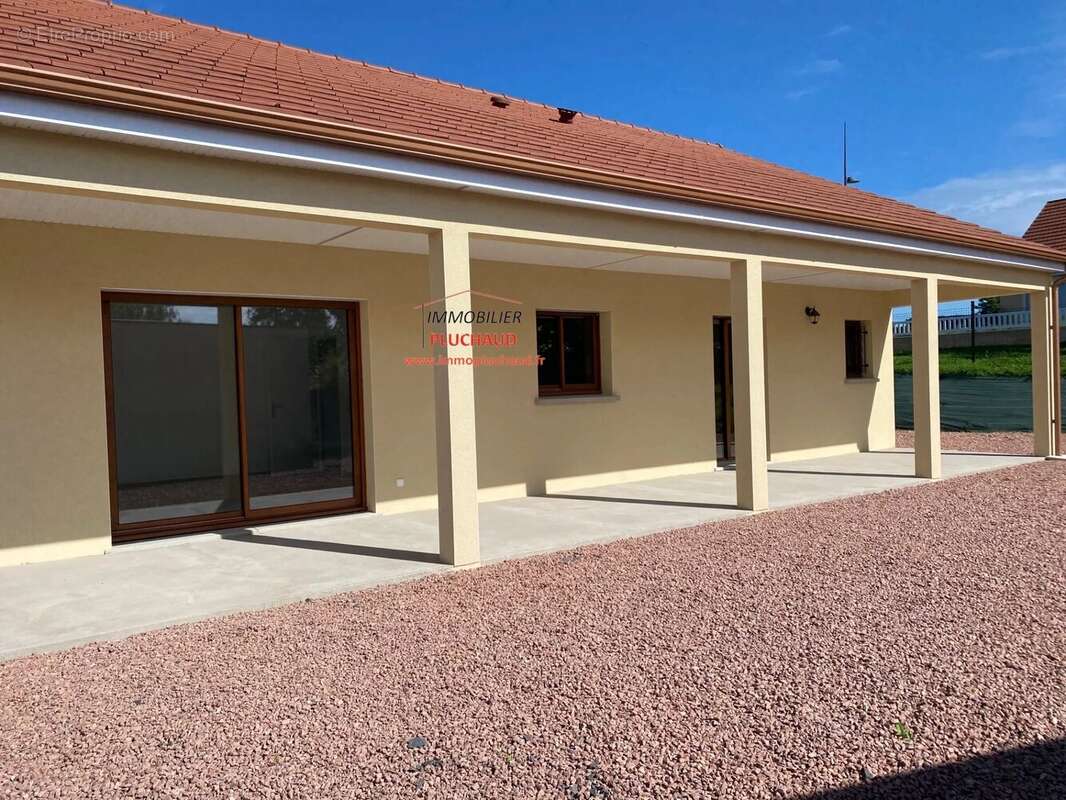 Maison à PARAY-LE-MONIAL