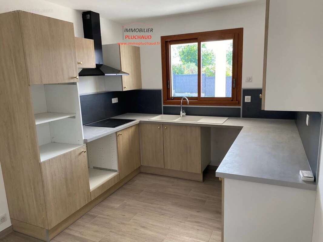 Maison à PARAY-LE-MONIAL