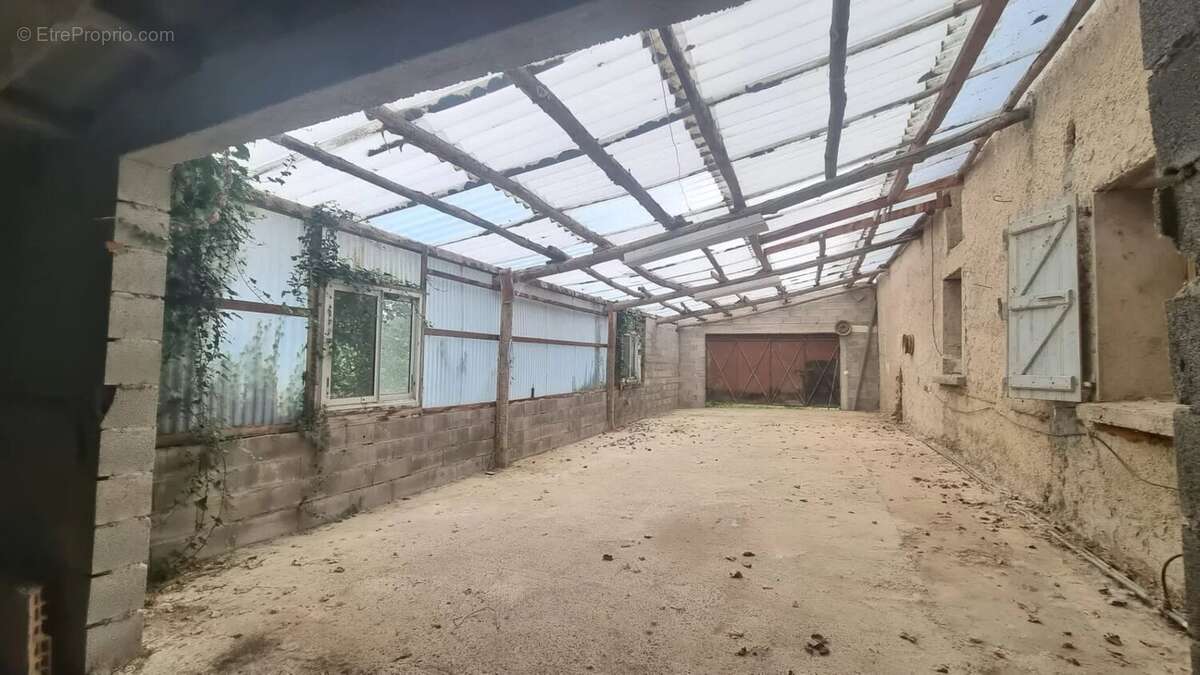 Maison à MONCLAR-DE-QUERCY