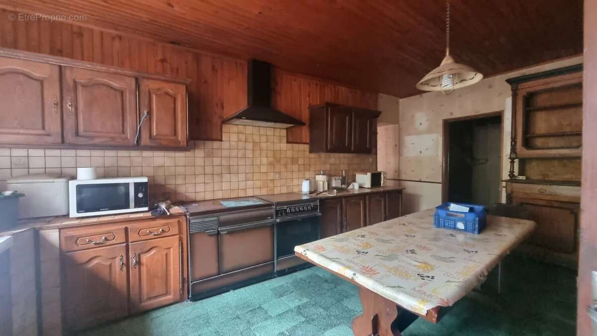 Maison à MONCLAR-DE-QUERCY