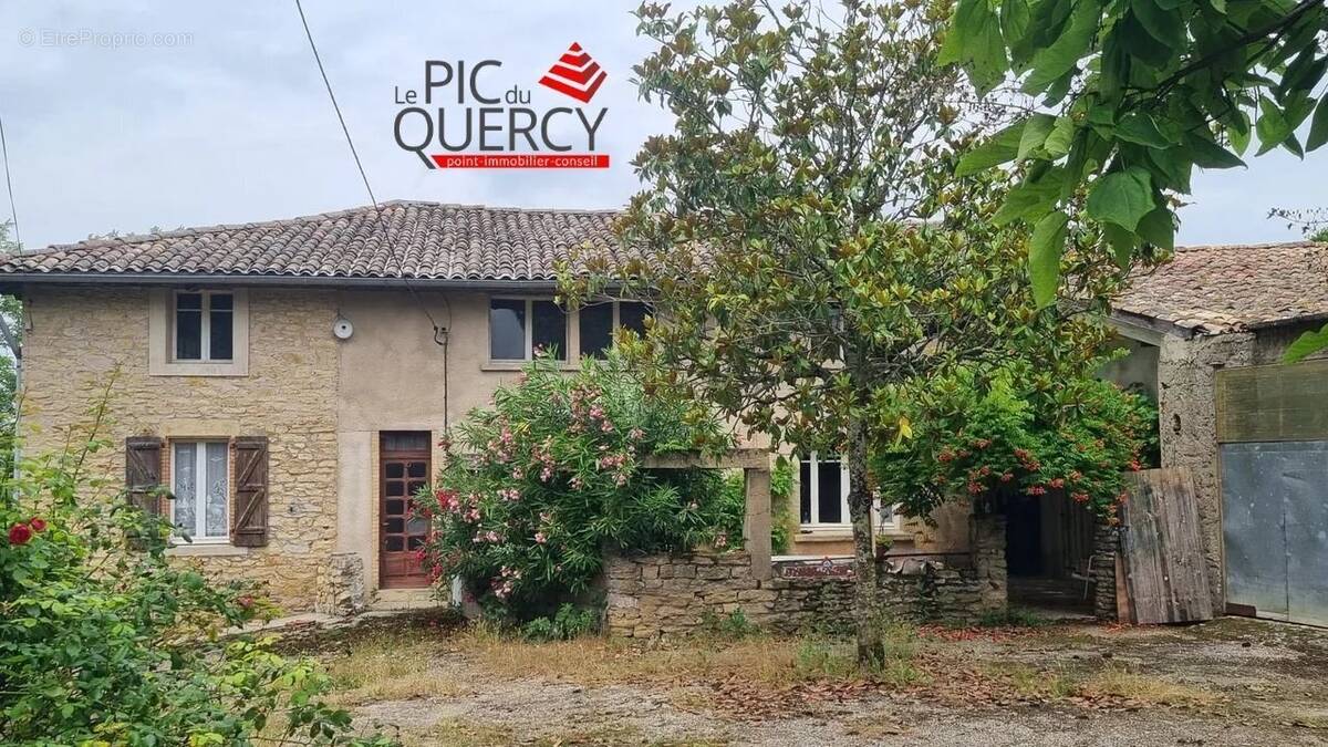 Maison à MONCLAR-DE-QUERCY