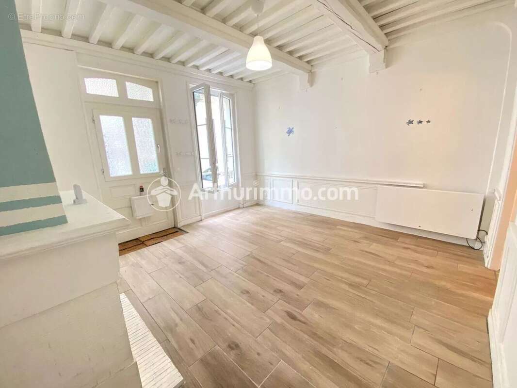 Appartement à TROUVILLE-SUR-MER