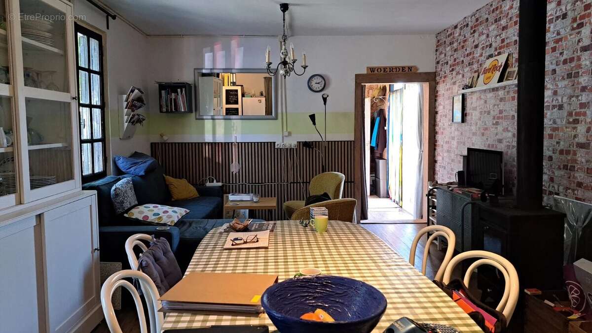 Maison à MERS-SUR-INDRE