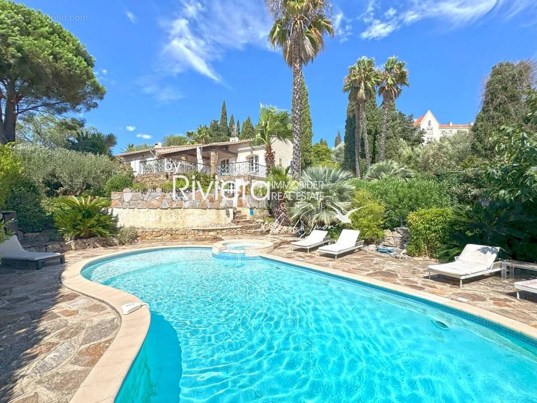 Maison à LA CROIX-VALMER