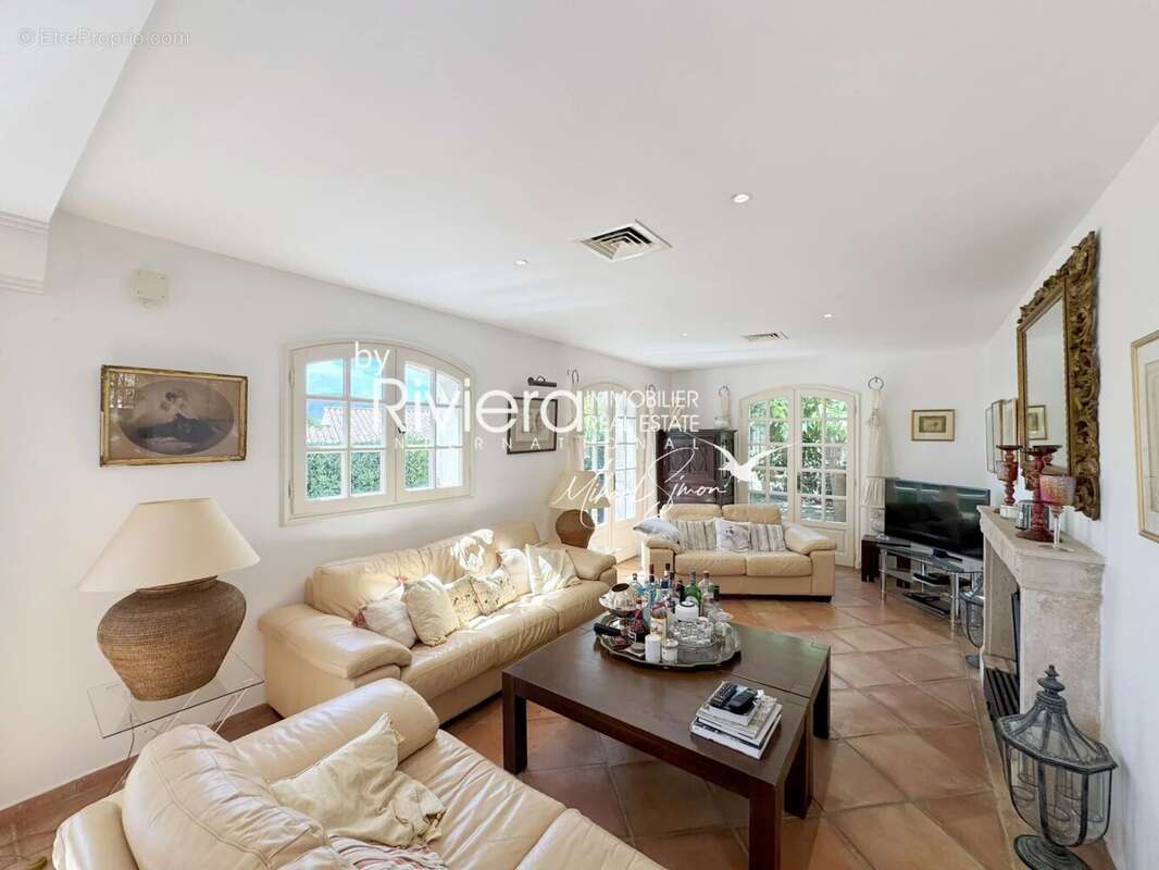 Maison à LA CROIX-VALMER