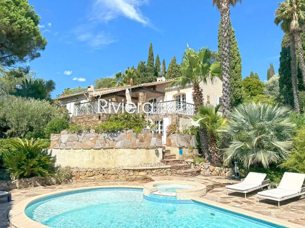 Maison à LA CROIX-VALMER