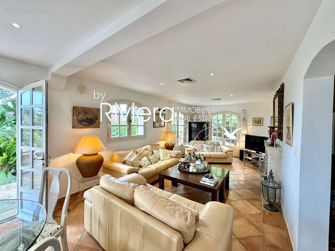 Maison à LA CROIX-VALMER